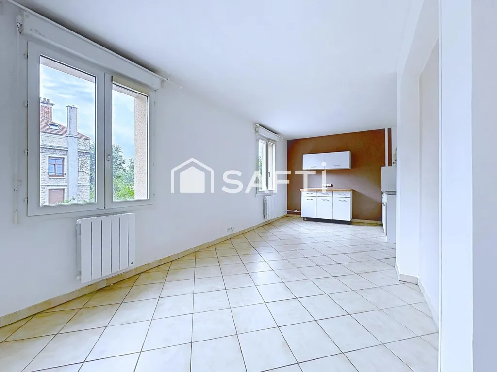 Pièces - Appartement Lumineux avec Parking à Montesson