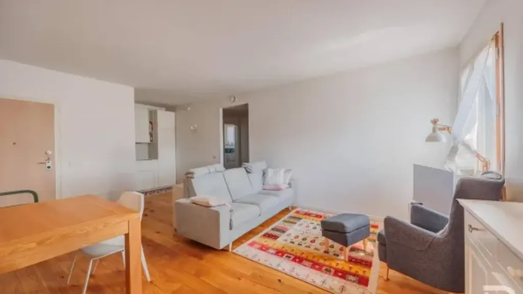 Elutuba - Apartment with Campanile View in Montevarchi