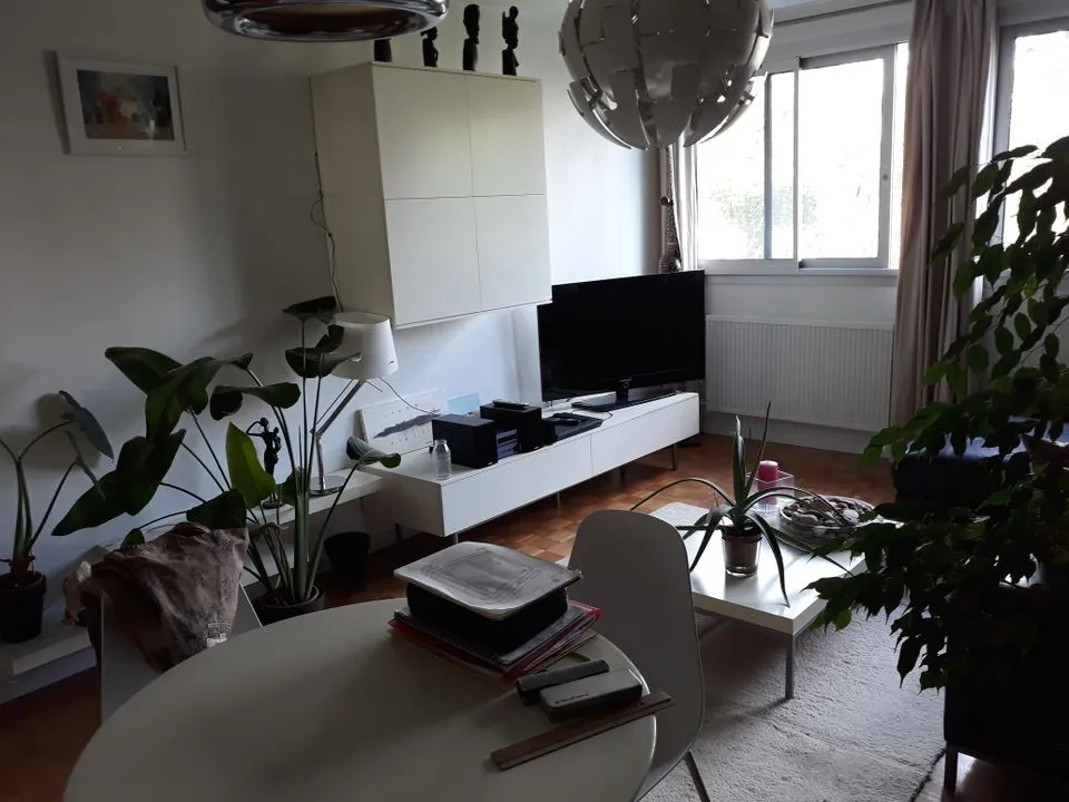 Elutuba - T3 Apartment with Private Parking in Sèvres