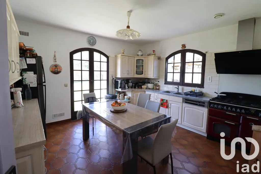 Köök - Luxury Villa with Pool in Pompignac