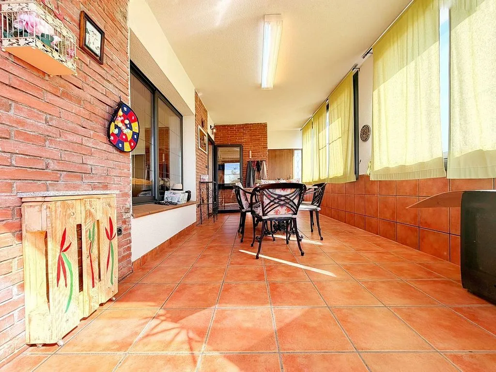 Terrass - Chalet with Pool and Terrace in Canyelles