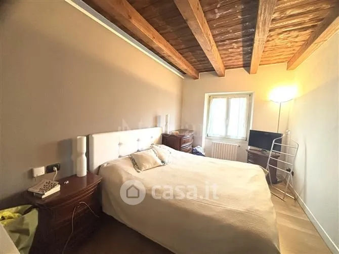 Chambres - Rearranged Triplex with Parking in Corso Cavour, Verona