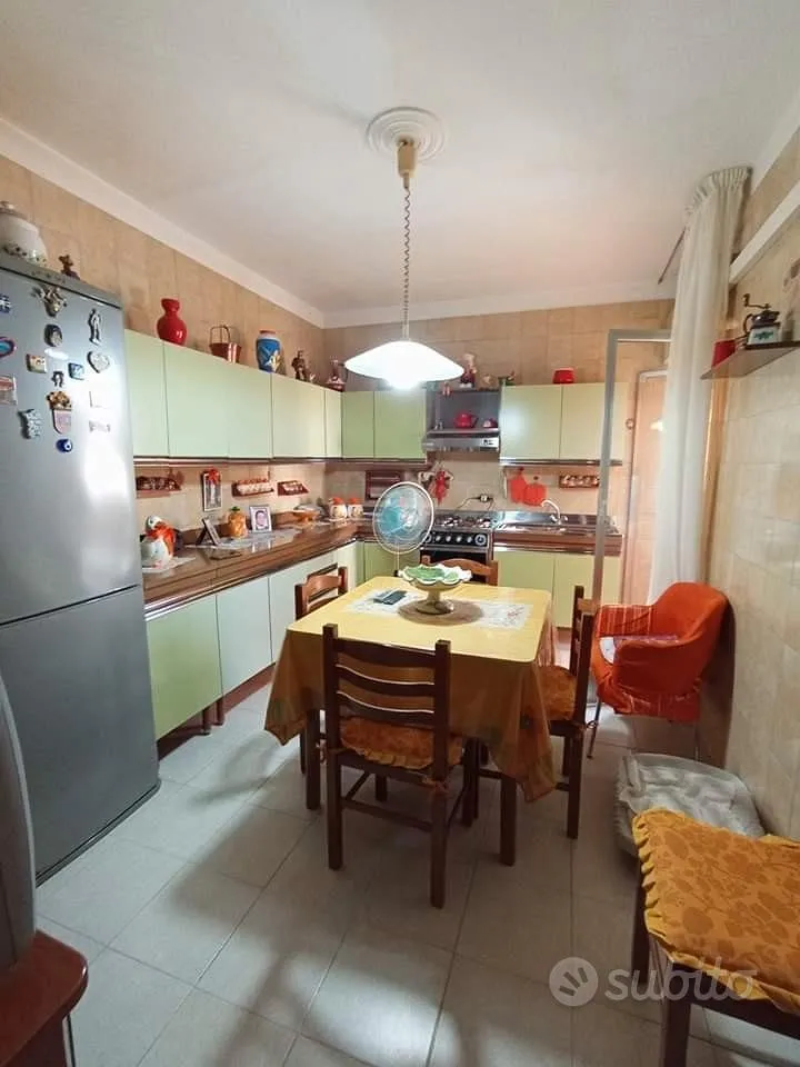 Cuisine - Bright Apartment with Balcony in Trapani
