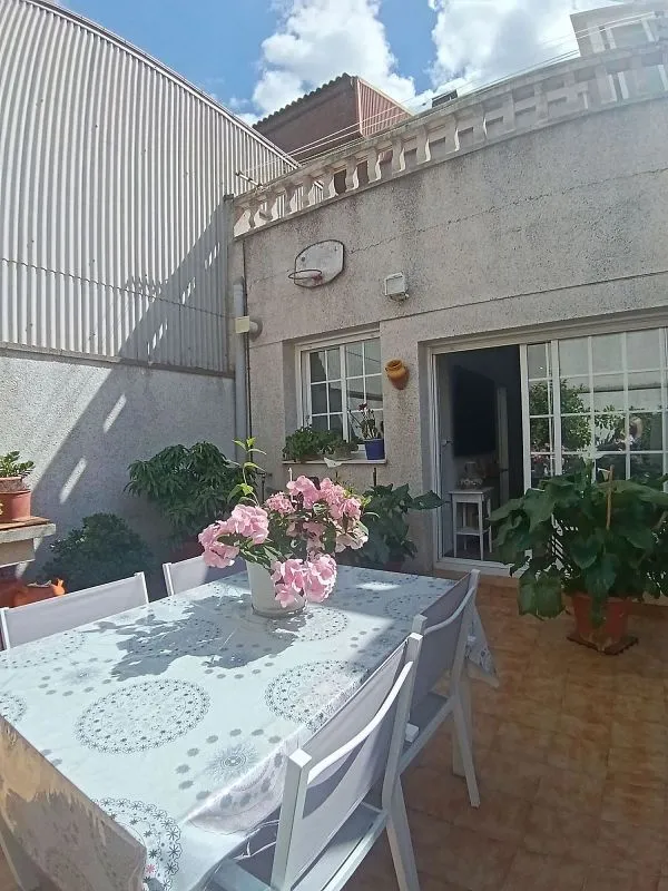 Terrasse - Semi-Detached House with Terrace in Les Arenes