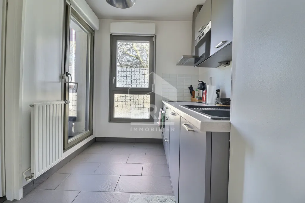 Cuisine - Appartement Récent 4 Pièces à L'Île-Saint-Denis