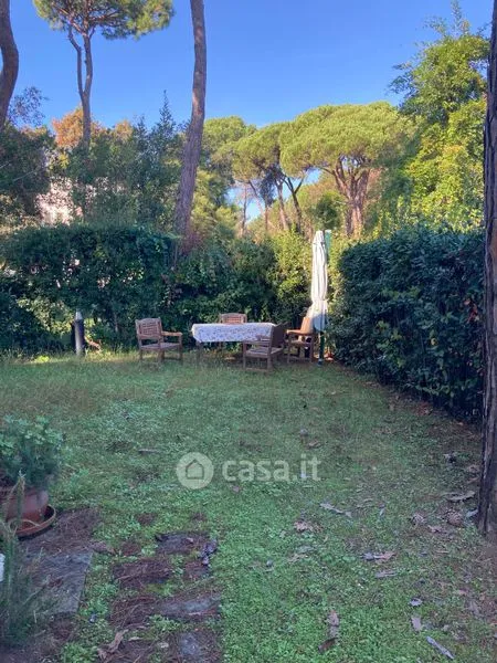 Jardin - Rustic Bifamiliar Villa with Garden in Poveromo