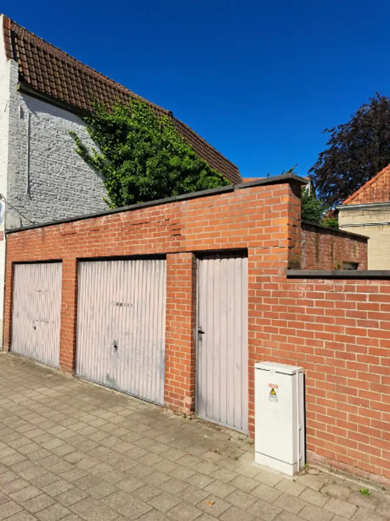 Esterno - Historic Pastorate with Potential in Town Centre