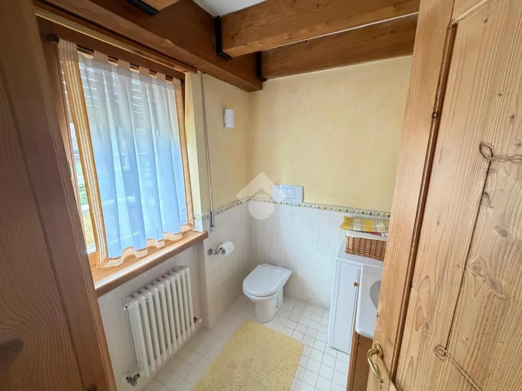 Salles de bain - Duplex Apartment with Balcony in Gallio