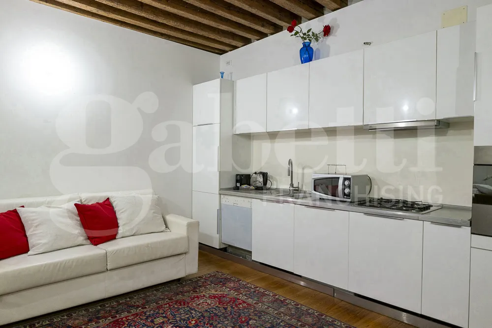 Köök - Rustic 2-Bedroom Flat near Strada Nova, Venice