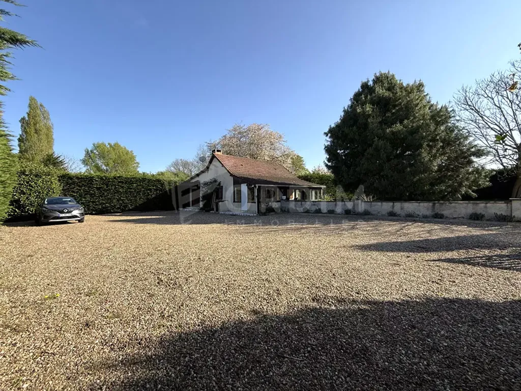 Extérieur - Maison de plain-pied avec véranda à Pouilly-sur-Loire