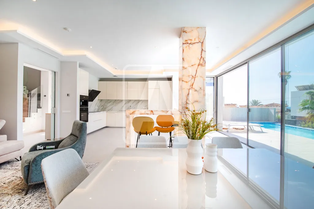 Elutuba - Luxury Villa with Sea View in Calpe