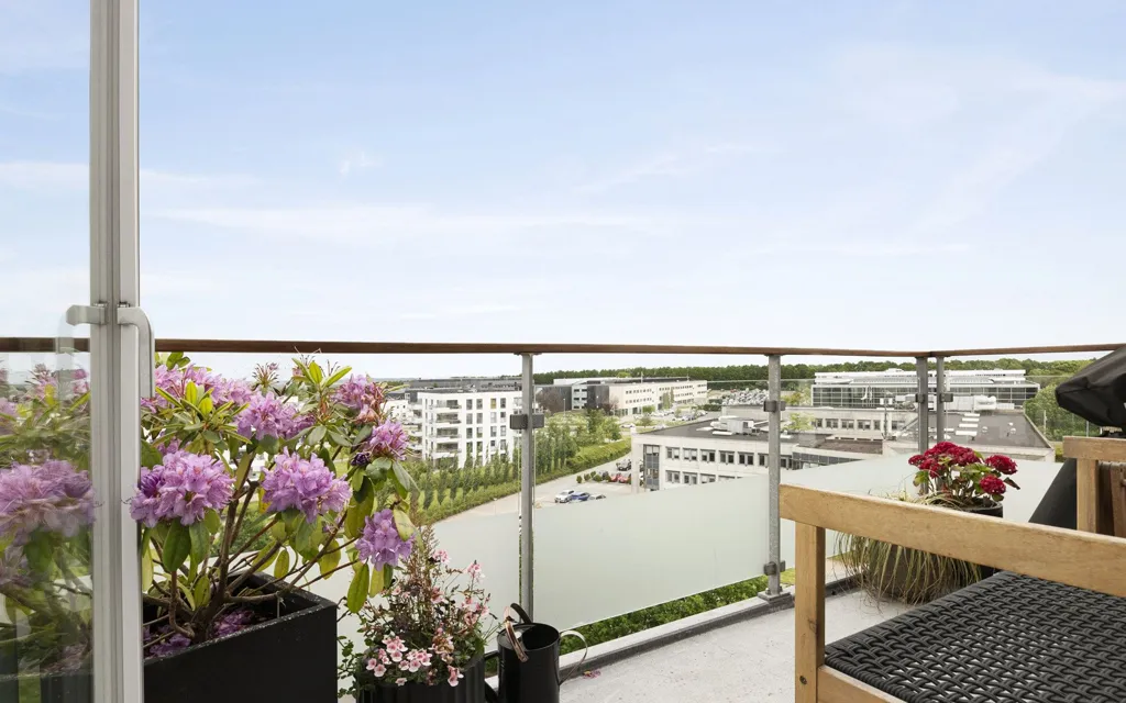 Balcony - Apartment with Balcony in Aarhus N