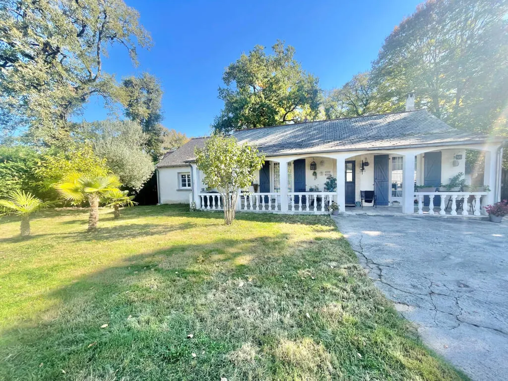 Extérieur - Maison de Plain Pied avec Jardin à Esvres