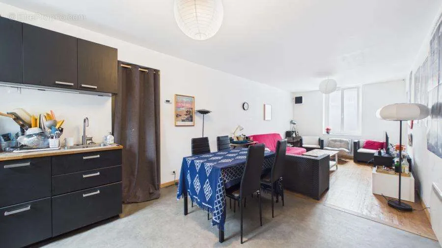 Sala da pranzo - Meubled Flat in Moutonnerie, Nantes