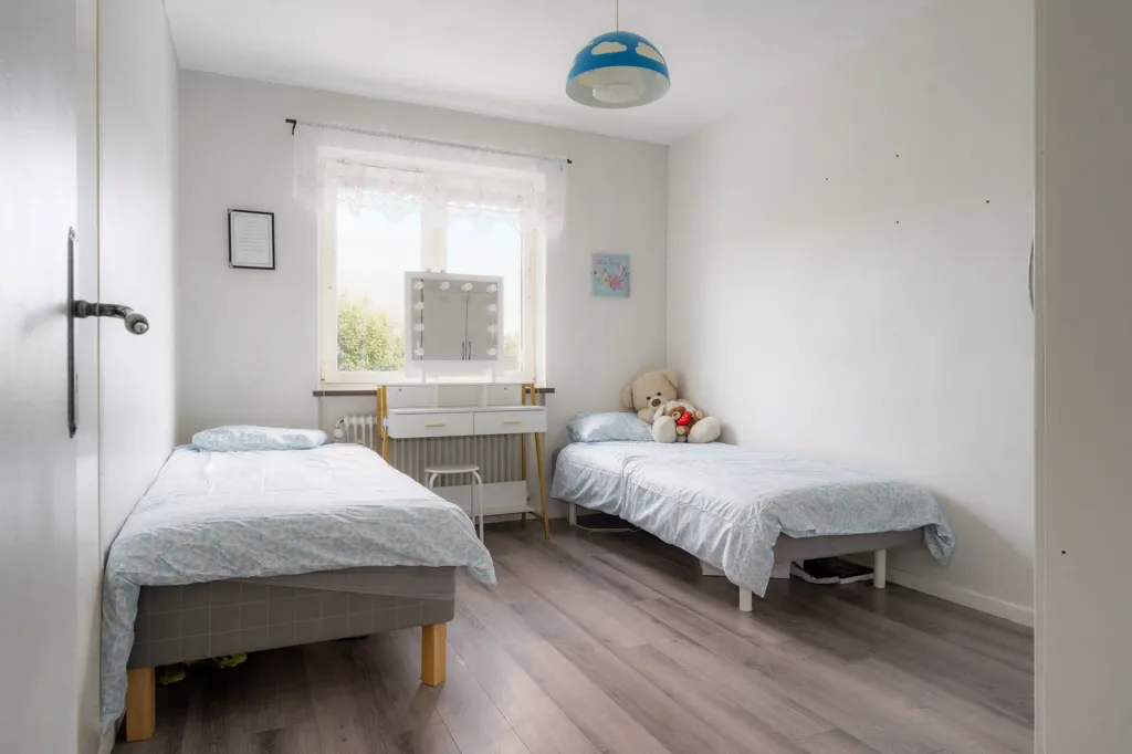 Magamistoad - Converted Flat with Balcony in Nyköping