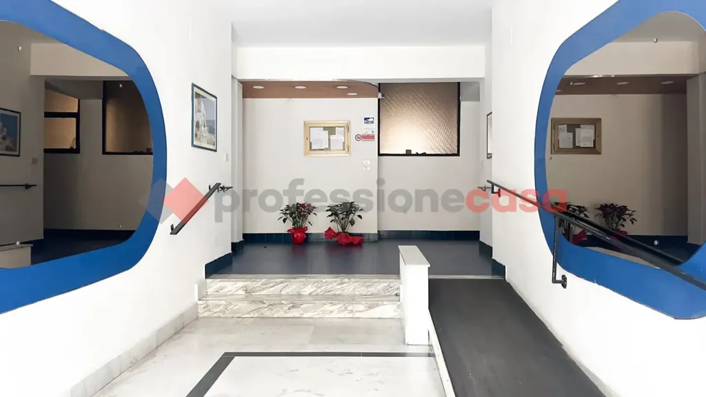 Esik - Luxury Apartment with Balcony in Milazzo