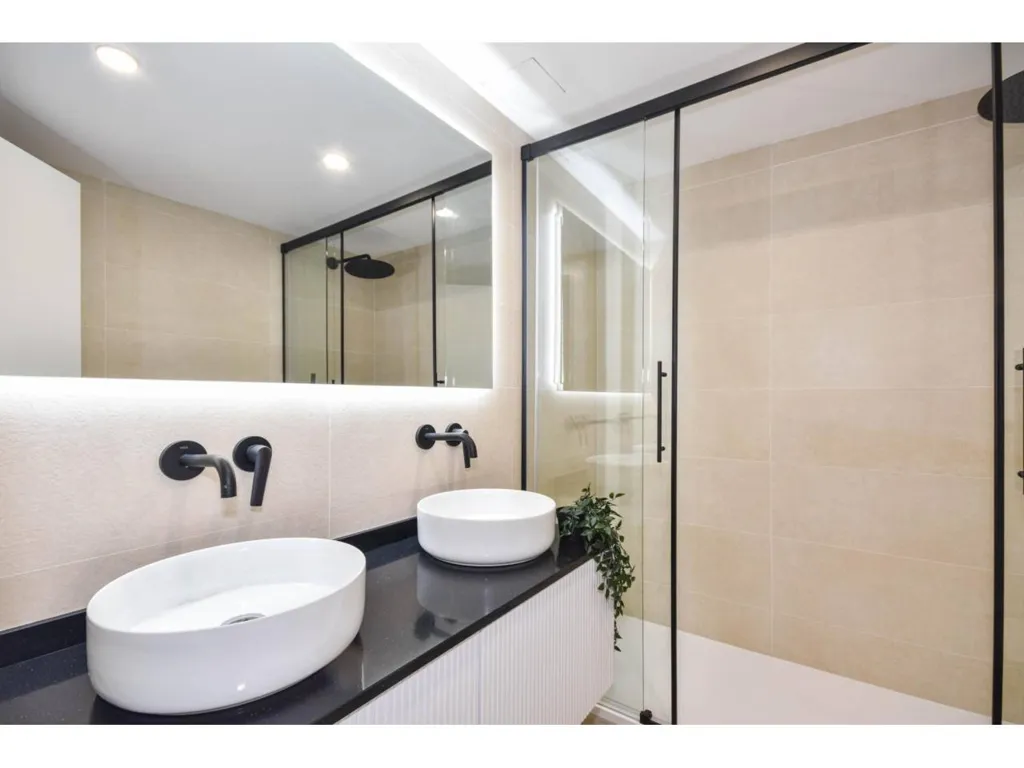 Salles de bain - Apartment with Balcony in Sarrià, Barcelona