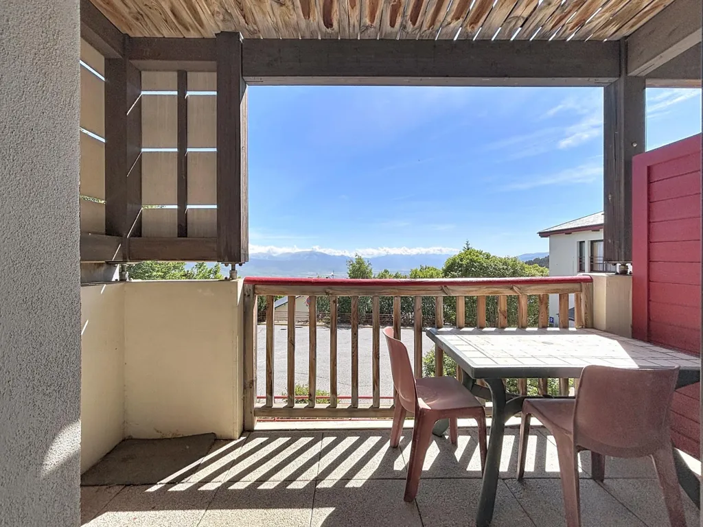 Balcon - Studio avec Terrasse et Vue près du Centre