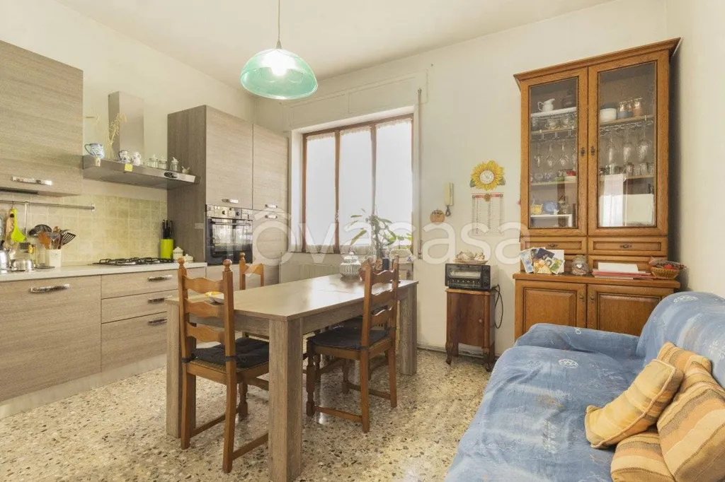 Salle à manger - Commercial Property with Shops in Ghemme