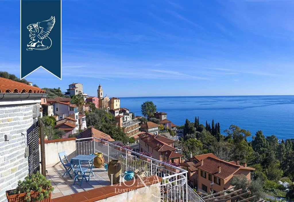 Terrasse - Luxury Villa with Sea View in Ventimiglia