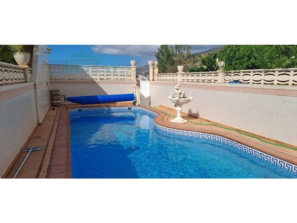 Bassein - Luxury Semidetached House with Pool in Adeje