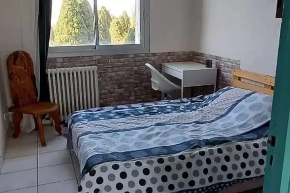 Chambres - Appartement Meublé avec Balcon à Toulouse