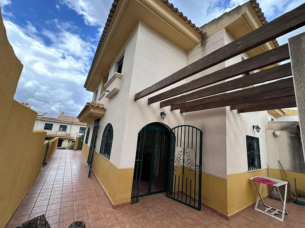 Jardin - Terraced Semi-Detached House with Pool in La Nucía