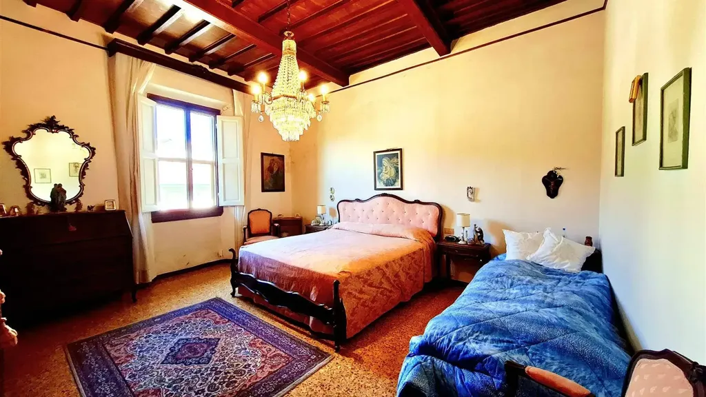 Chambres - Five-Bedroom Apartment with Terrace in Lastra a Signa