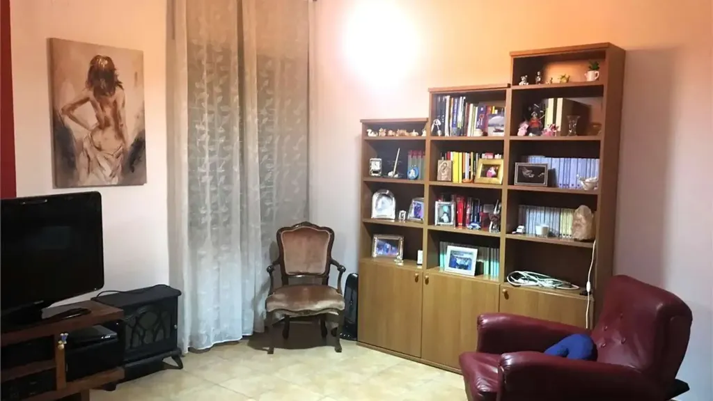 Elutuba - Rustic-Style Flat with Central Location in Cosenza