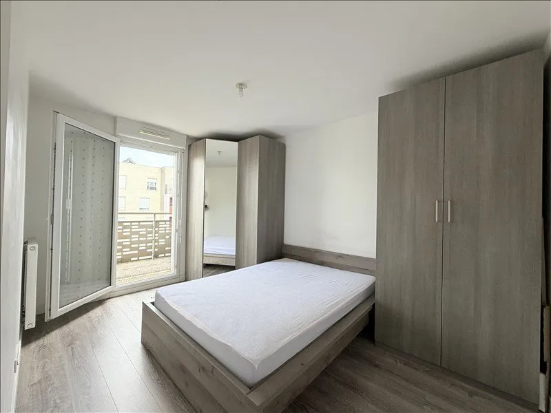 Camere da letto - Furnished Flat with Balcony in Fleury-Mérogis