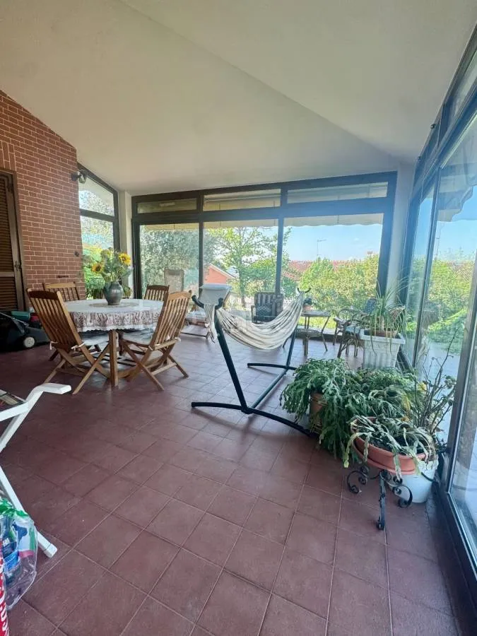 Terrasse - Villa with Garden and Veranda in Pralormo