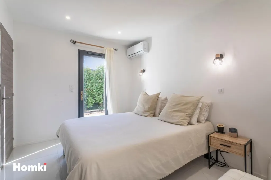 Chambres - Maison T6 avec Terrasse et Jardin à Marseille