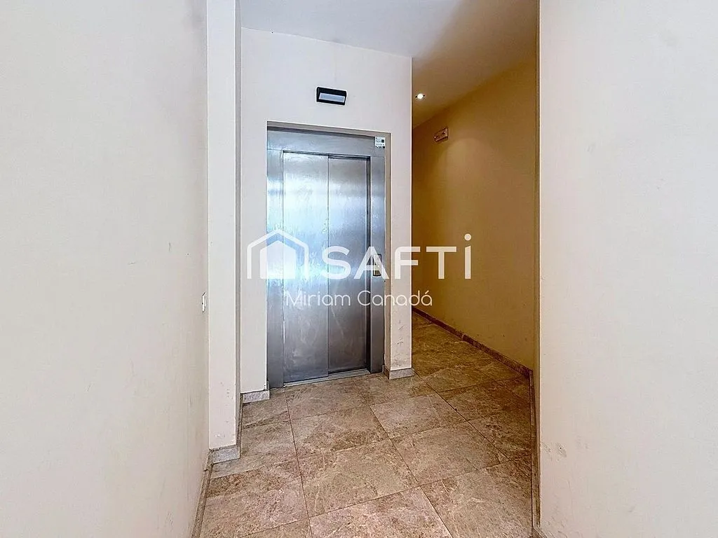 Esik - Apartment with Balcony in Sitges Centre
