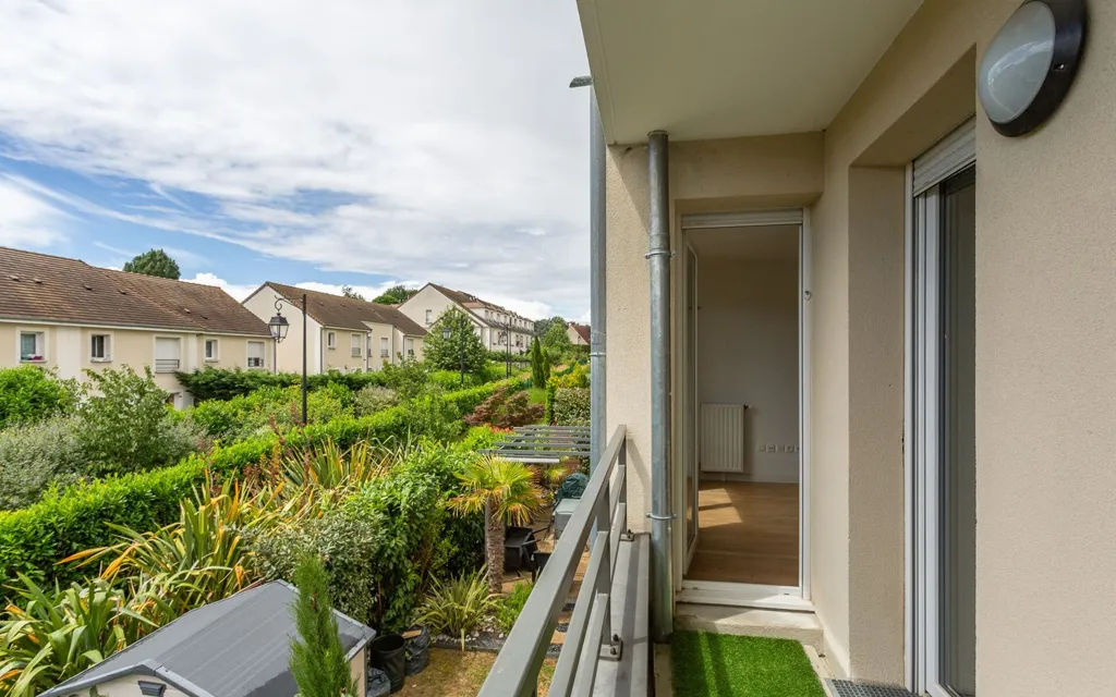 Balcon - Appartement T2 avec Balcon au Calme à Yerres
