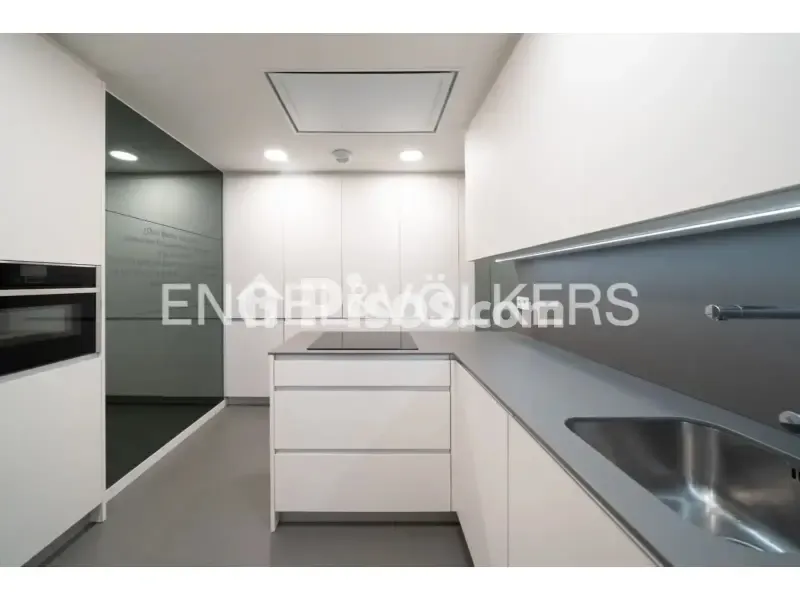 Cucina - Luxury Apartment with Rooftop Pool in Gran Vía