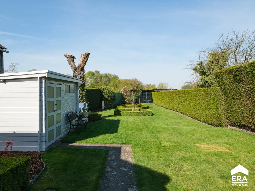 Jardin - Maison avec Jardin et Jacuzzi à Nieuwerkerken