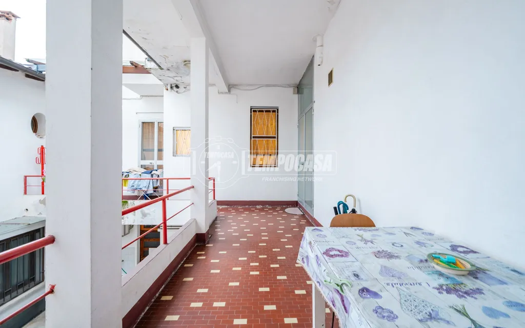 Terrace - First-Floor Apartment with Two Balconies in Faenza