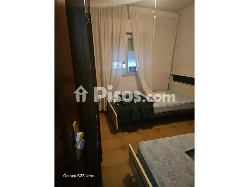 Chambres - Apartment with Balcony in Renfe Area
