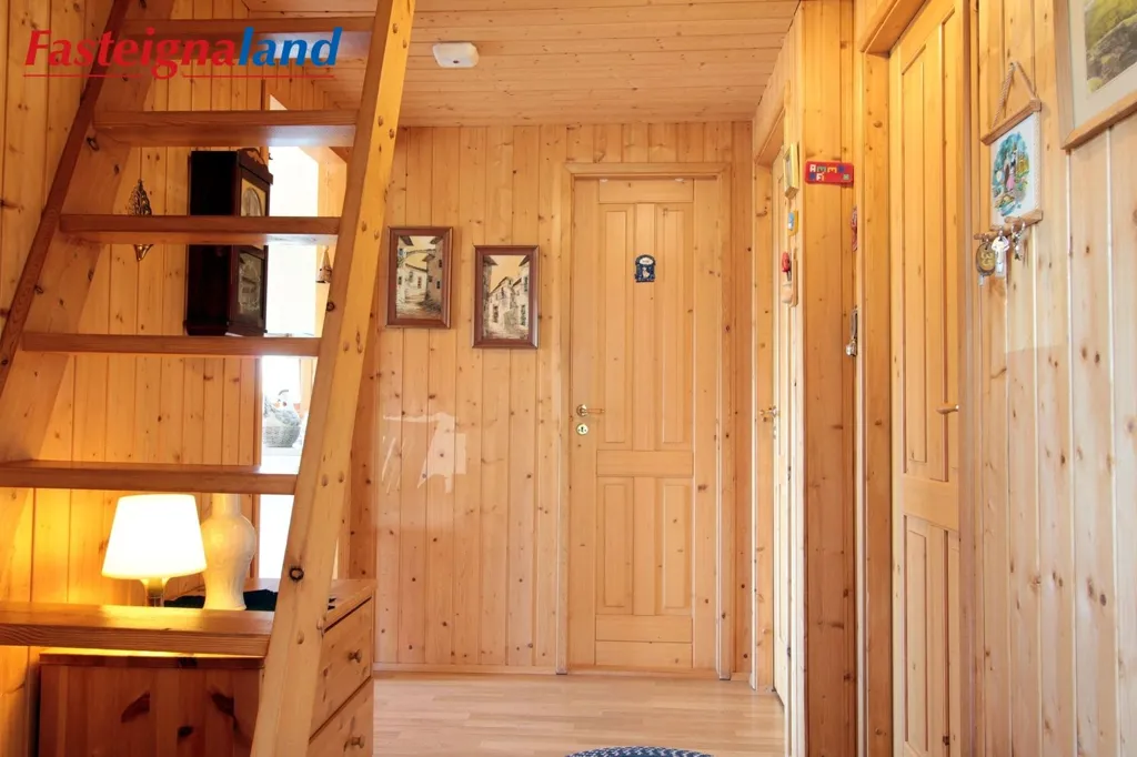 Esik - Summerhouse with Pool in Selfoss