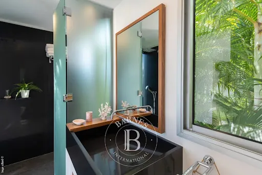 Salles de bain - Villa de Luxe avec Vue Mer à Saint-Barthélemy