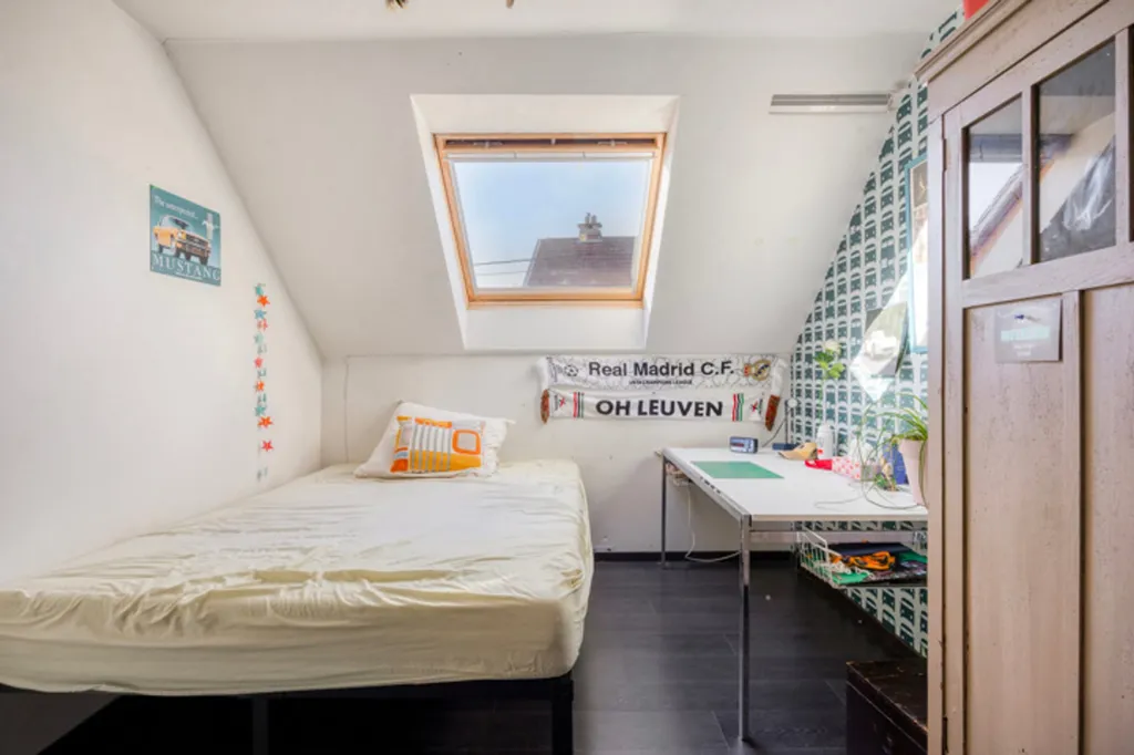 Chambres - Maison Énergétique avec 5 Chambres à Wezemaal
