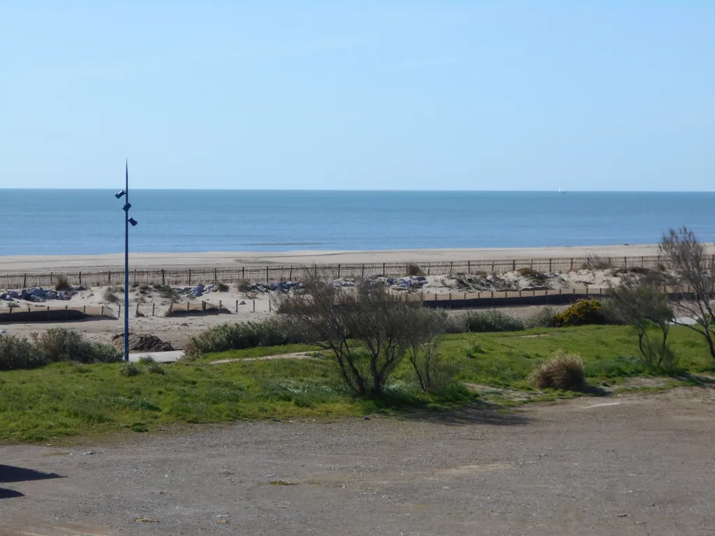 Appartement avec loggia face à la mer à Résidence Les Maisons de la Mer