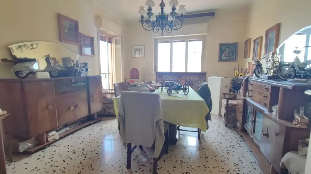 Salle à manger - Apartment with Castle View in Palermo