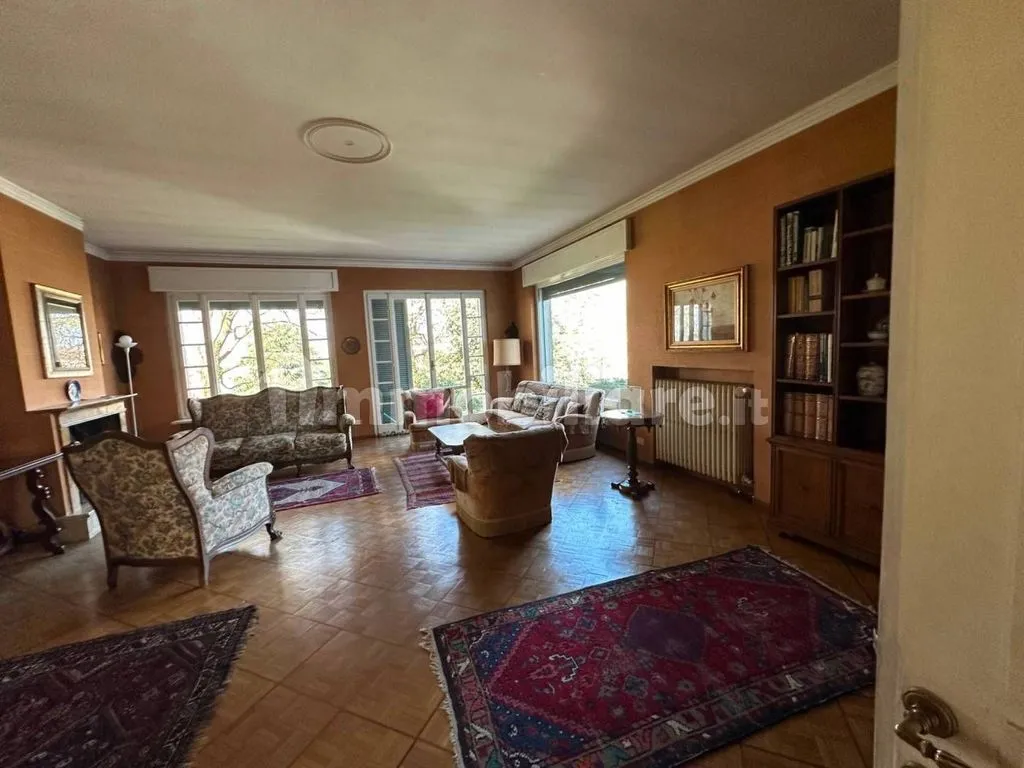 Séjour - Luxury Villa with Private Garden in Mozzo