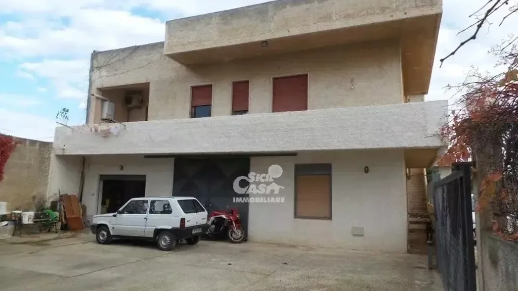 Exterior - Villa with Private Garden in Marsala
