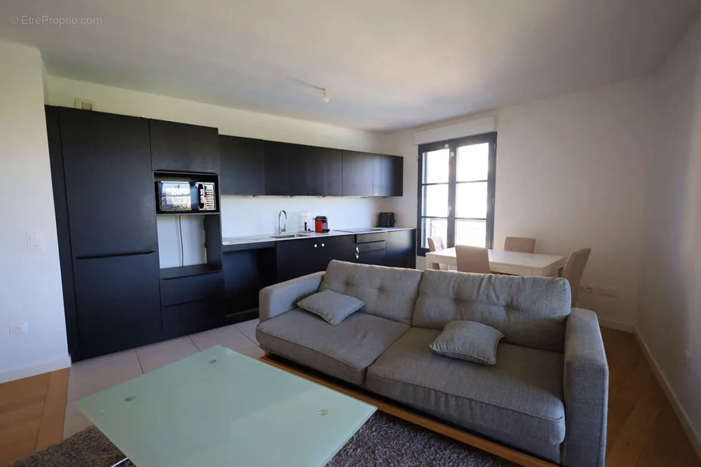 Séjour - Appartement 3 pièces à Clamart