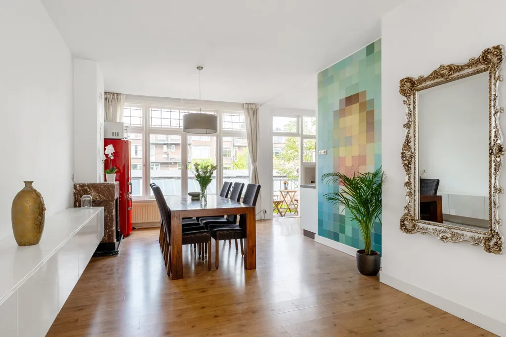 Dining Room - Galerie Flat with Balcony in Blijdorp