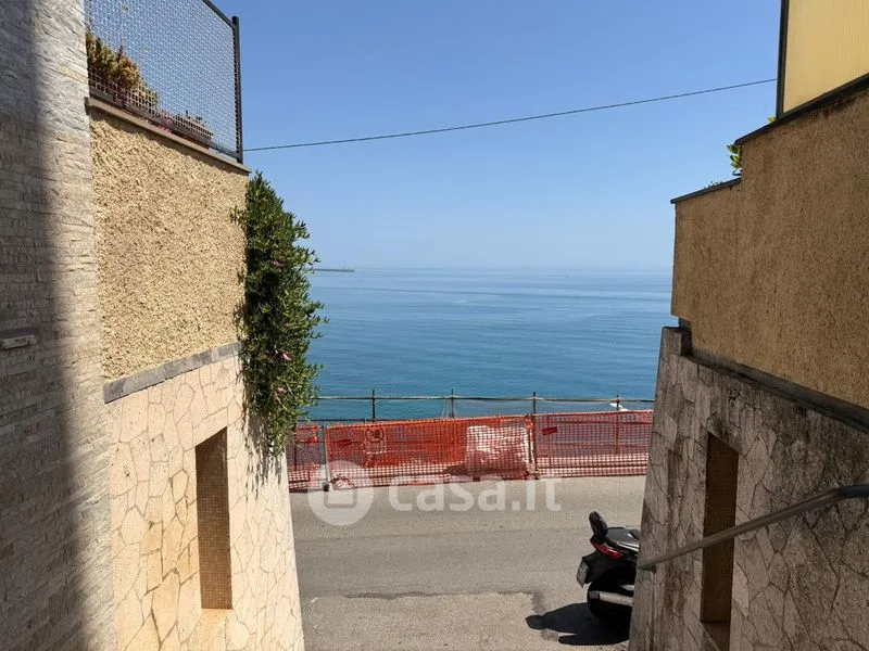 Välivaade - Rustic Apartment with Sea View in Voltri
