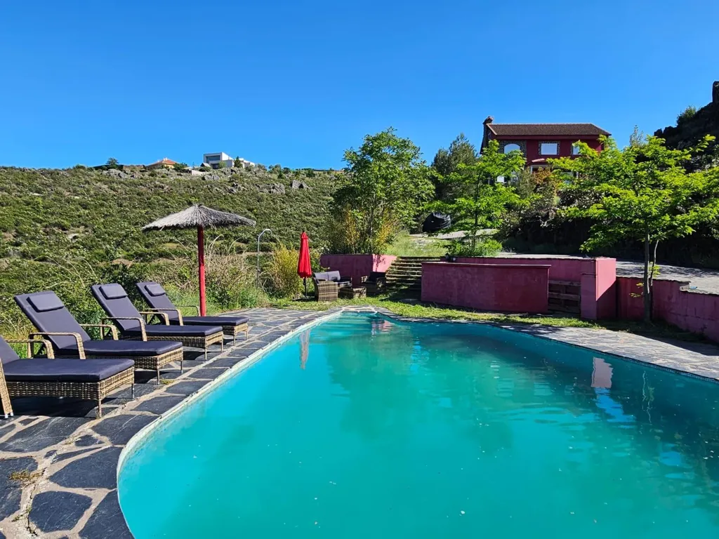 Pool - Chalet with Pool in Sierra Norte, Madrid
