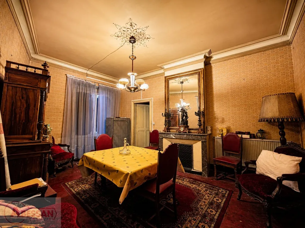 Söögituba - Property Ensemble with Multiple Units near Alès